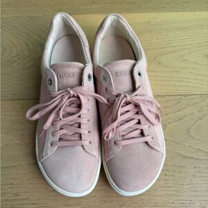 NWOT! Birkenstock Blush Pink Suede Sneakers